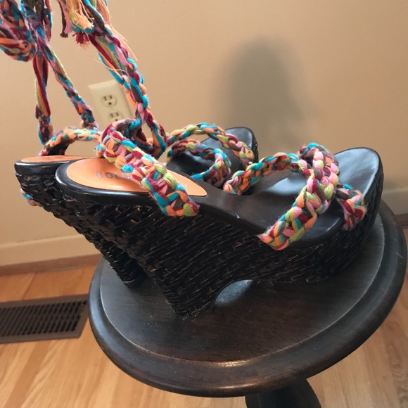 ❤️ Gorgeous Braided Leg Tie Platform Sandals - never worn - Picture 4 of 9